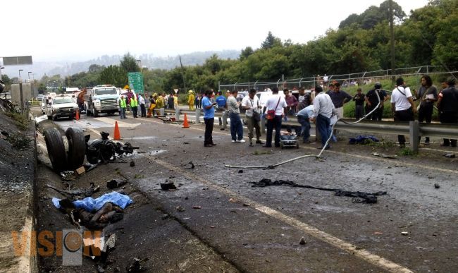 Apoyará ISSSTE a afectados por accidente en San Ángel Zumucapio 