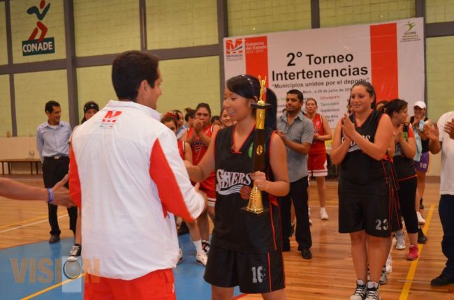Más de 3 mil michoacanos participaron en juegos estatales intertenencias 2013