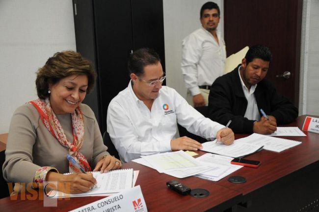 Sí Financia y Ayuntamiento de Nahuatzen firman convenio de colaboración 