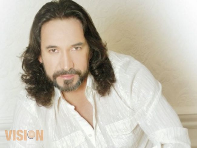 Un michoacano, Marco Antonio Solis en la Casa Blanca, con Barack Obama y Michelle