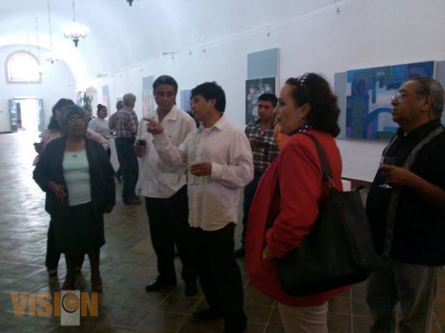 Inauguran en Ex Convento de Tiripetio exposición de Juan Vázquez Salazar