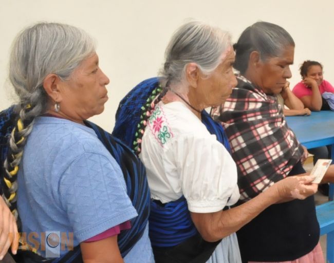 Anuncian calendario de entrega de pensión para adultos mayores