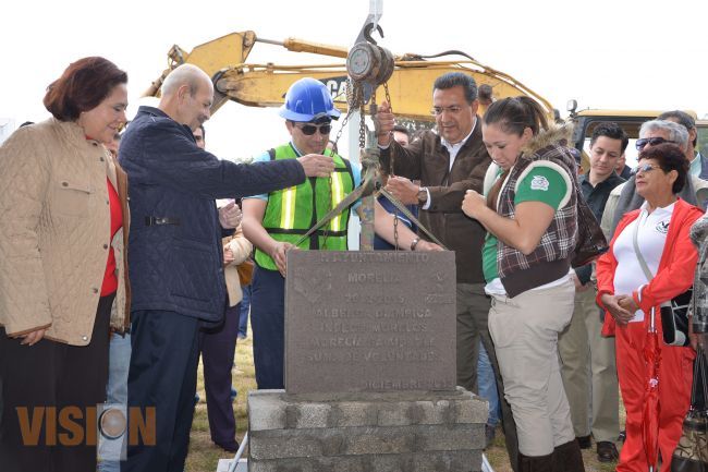 Inicia construcción del complejo acuático en la UD Indeco-Morelos.