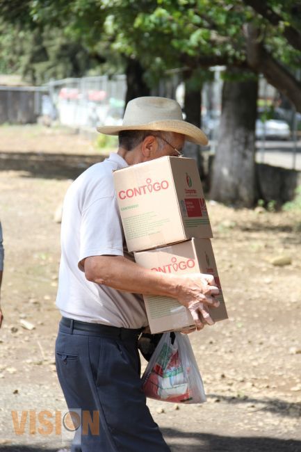 Arranca DIF Municipal con distribución de despensas del adulto mayor