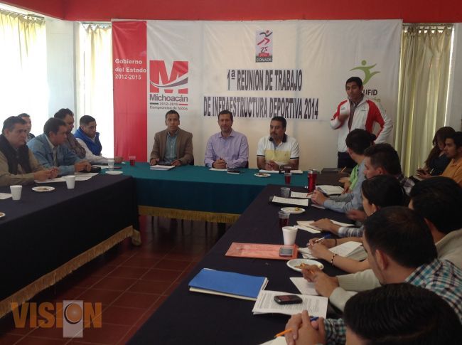 28 Municipios se reunieron con el subdirector de Conade.
