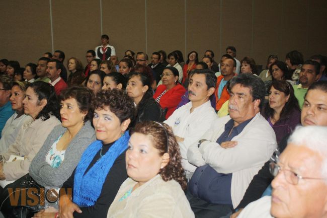 Realizarán Feria de la Salud en el marco del 56 Aniversario de Enfermería