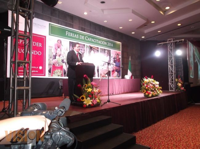 Profeco participó en la Feria de Capacitación 2014 