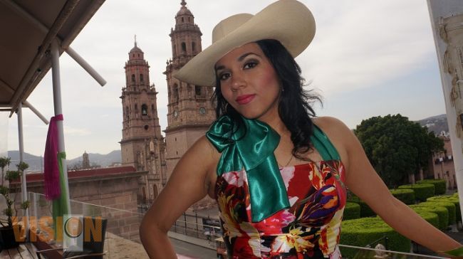 Vanessa Méndez una cantante con sueños 