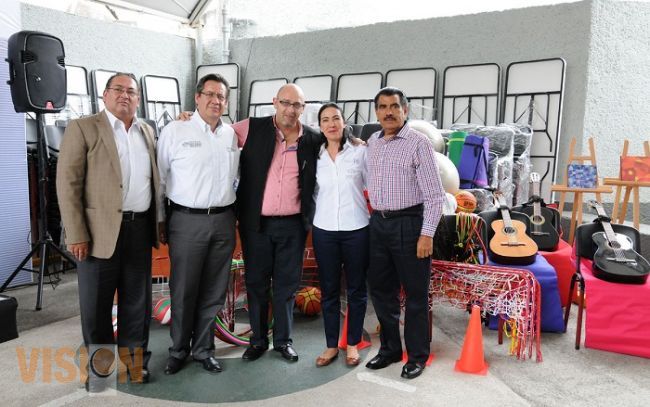 Equipa ISSSTE Casa de Cultura en Apatzingán, Lázaro Cárdenas y Morelia