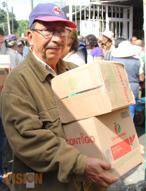 Registra DIF municipal un avance positivo en la entrega de la despensa del adulto mayor