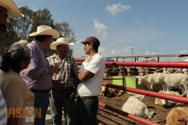 Promueve Ayuntamiento de Morelia mejores condiciones para los campesinos