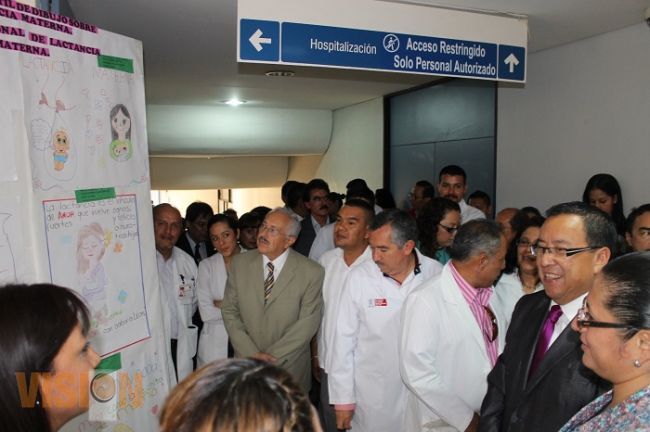 Colocan primera piedra del Banco de Leche Materna en el Hospital de la Mujer