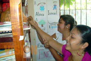 Artistas michoacanos prestan su Servicio Social