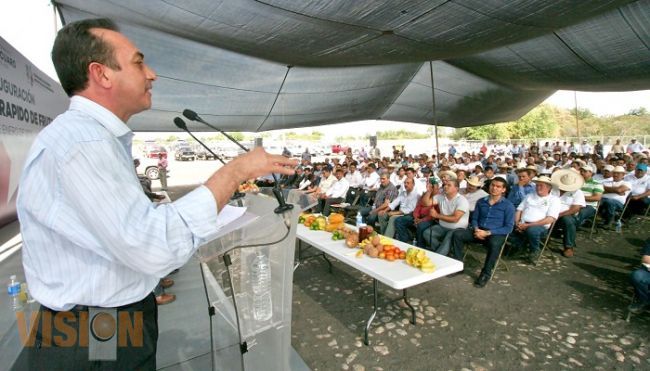 Inauguran en Parácuaro planta agroindustrial cuya inversión fue de 24.5 mdp