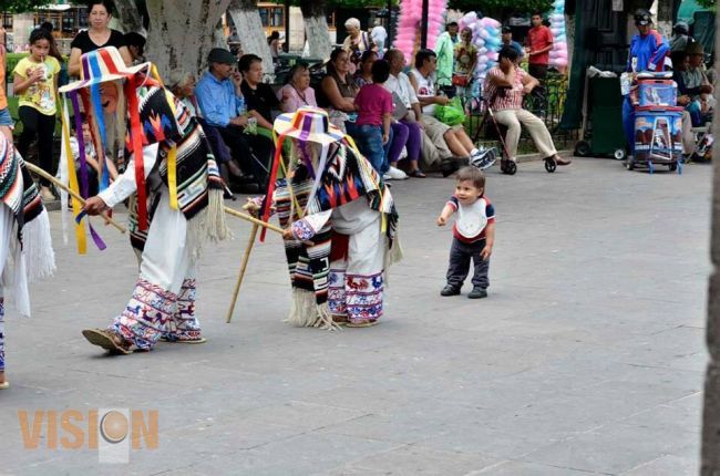 Imágenes de mi Pueblo, La Tradicional Danza de los Viejitos