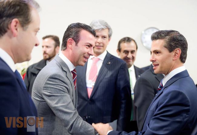 Destacada participación del michoacano Alejandro Ramírez en Foro Económico Mundial 