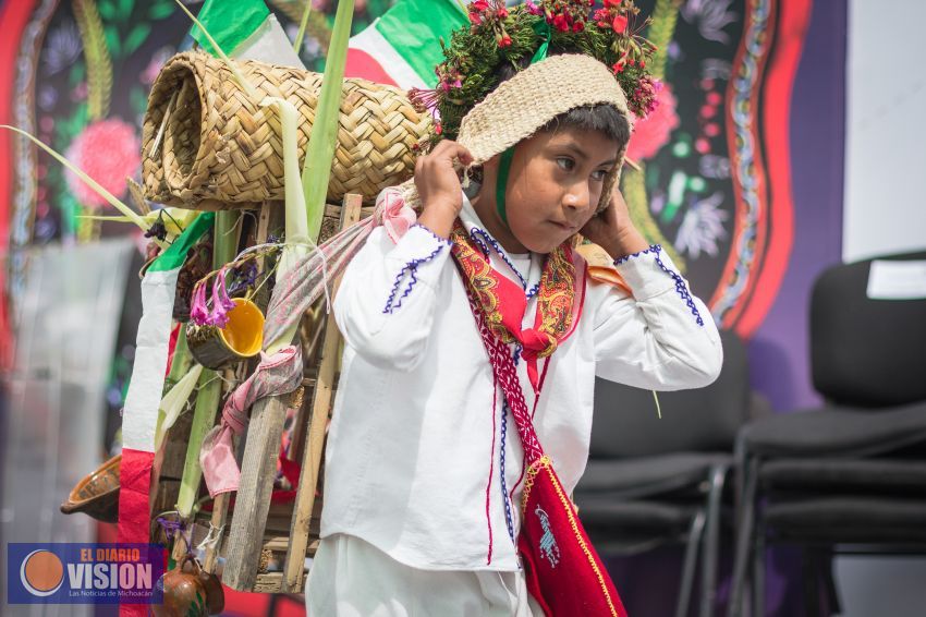 Un éxito, el XXXV Concurso Estatal de Indumentaria Tradicional de Ceremonias y Danzas de Michoacán 