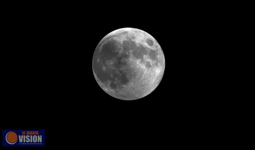 Esta noche habrá eclipse lunar penumbral