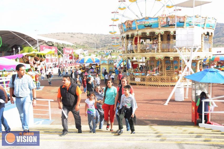  Esta noche, Los Tigres del Norte y Alejandro Fernández en la Expo Fiesta Michoacán