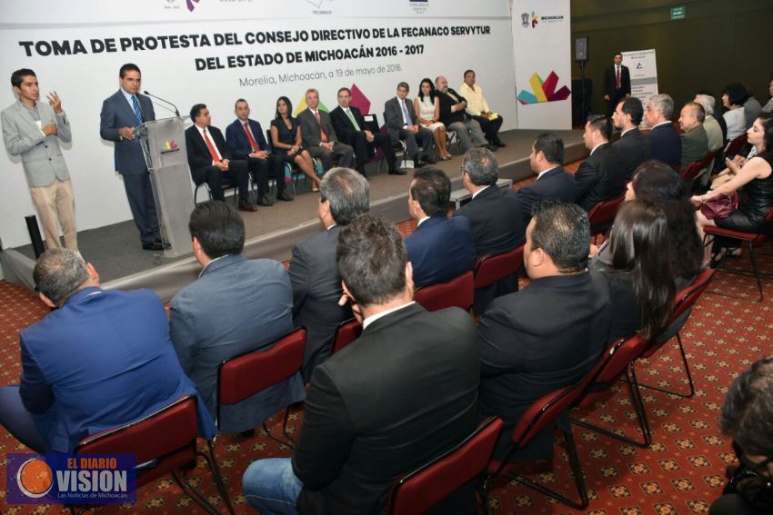 Reconocen empresarios avance para que Michoacán sea estado modelo