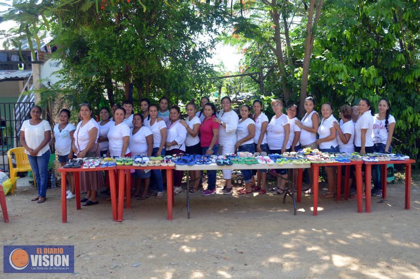 Invertir en proyectos de mujeres contribuye al crecimiento económico: Silvia Estrada