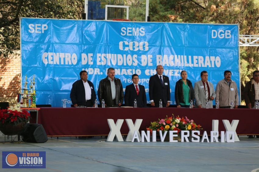 Celebra SEE el 29 aniversario del Centro de Estudios de Bachillerato en Querendaro Michoacán