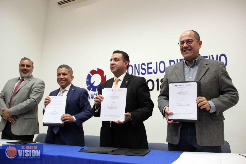 Firma de convenio entre el IEM-CANACINTRA-INE