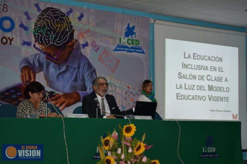 La escuela regular debe de estar preparada para recibir a niños especiales: Daniel Velasco 