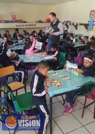 Reanudaron actividades las 12 mil escuelas en todo Michoacán: SEE