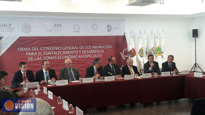 Participa Michoacán en firma de convenio entre ANUIES y ZEE