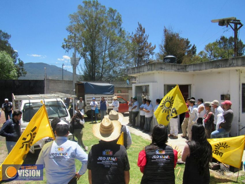 Jeovana Alcántar se compromete a proteger riqueza forestal desde la Ley