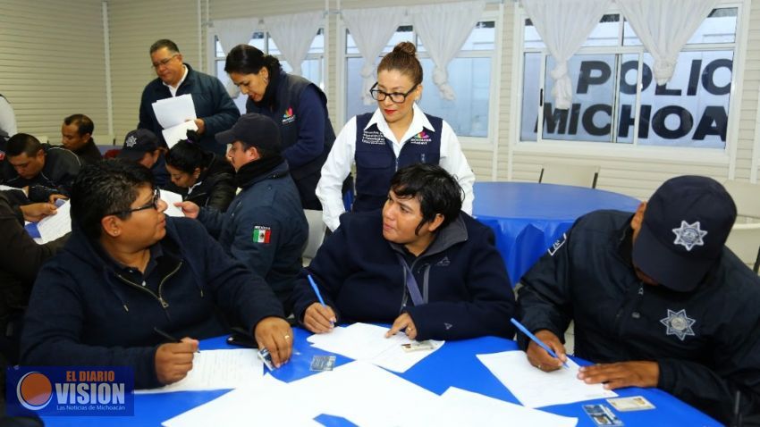 Reciben elementos de la Policía Michoacán atención integral