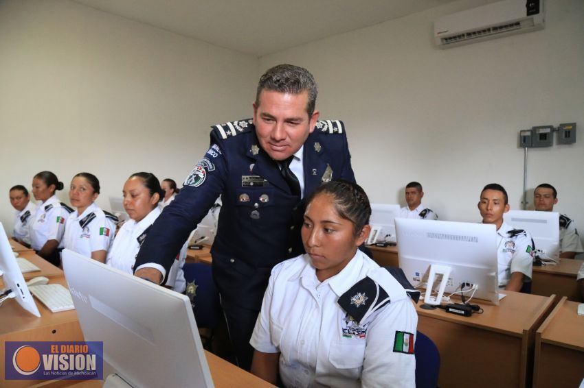 Convocan IEESSPP, CNS y CENEVAL a policías para obtener grado académico de Técnico Superior 