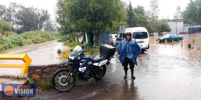 Apoya Policía Michoacán en labores preventivas por lluvias en Morelia