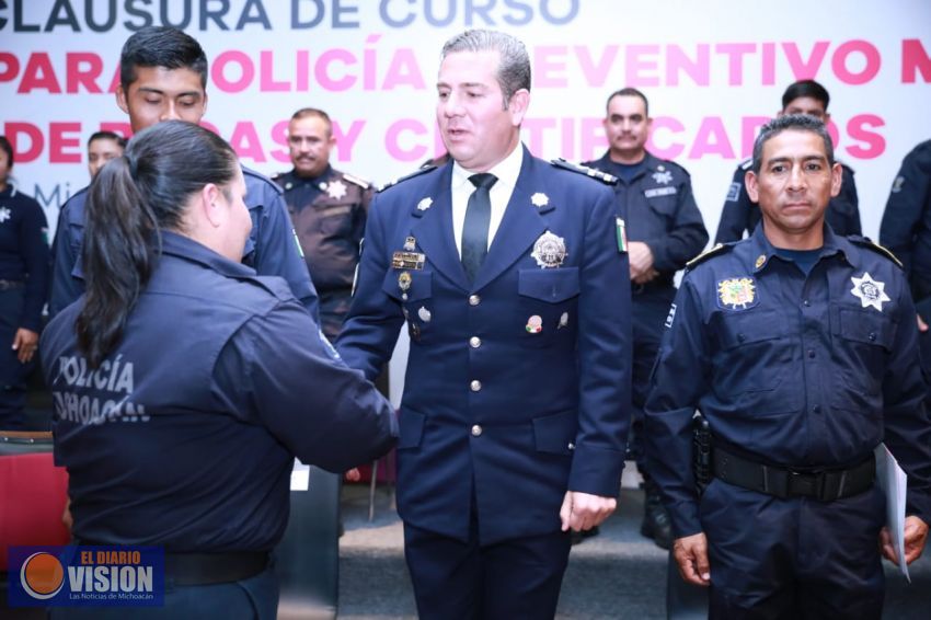 Michoacán, de los estados con mayor certificación y desarrollo policial: Gobernador