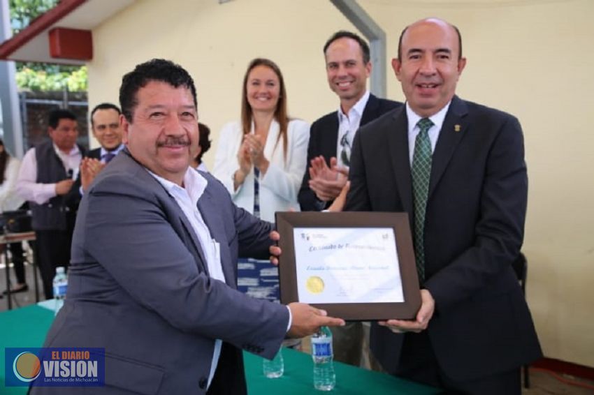 Resolver de fondo problemas educativos de Michoacán tarea de autoridades educativas