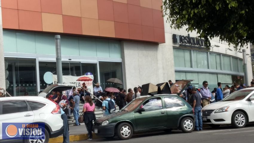 Bloqueos de la CNTE ya cuestan 10 mil mdp  