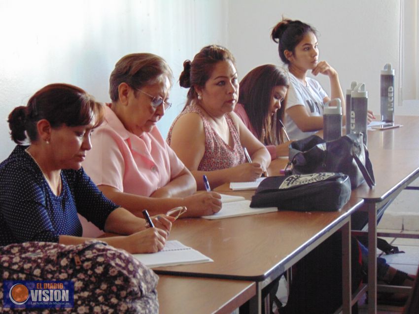 Iniciaron cursos de idiomas en el IMCED