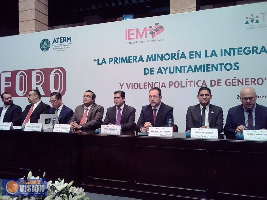 Presentan Foro 