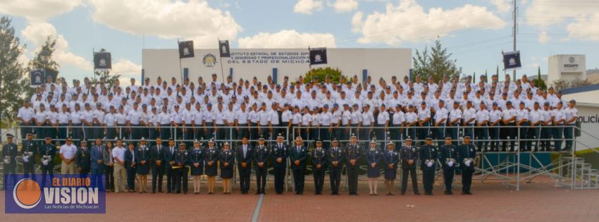 Se integran 216 cadetes a la Policía Michoacán; es la sexta generación 