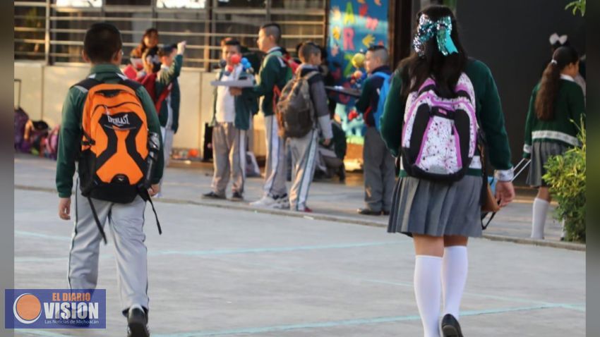 Escuelas michoacanas operan con normalidad, asegura SEE