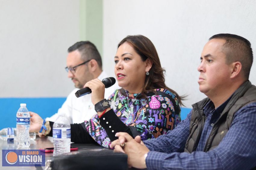 Transportistas serán beneficiados con créditos Palabra de Mujer