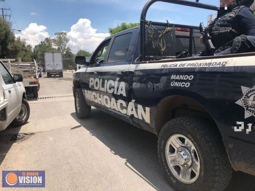 Uruapan, arrecia la inseguridad, comando armado, acribilla a dos mujeres y deja varios heridos.