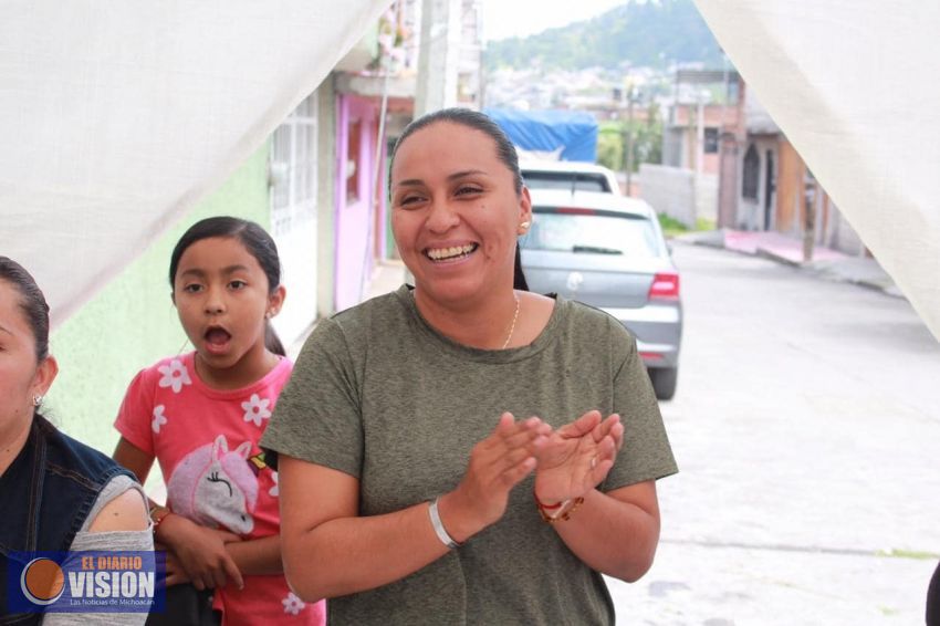 Roban camioneta de la diputada federal, Mary Carmen Bernal