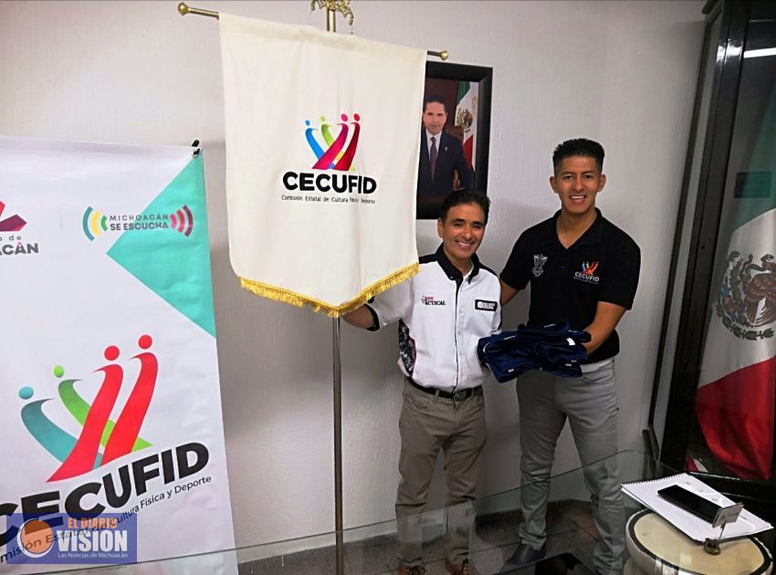 El copiloto michoacano, Marco Hernández, presente en La Carrera Panamericana