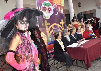 Anuncian Sectur municipal la más de 40 actividades con motivo del día de muertos