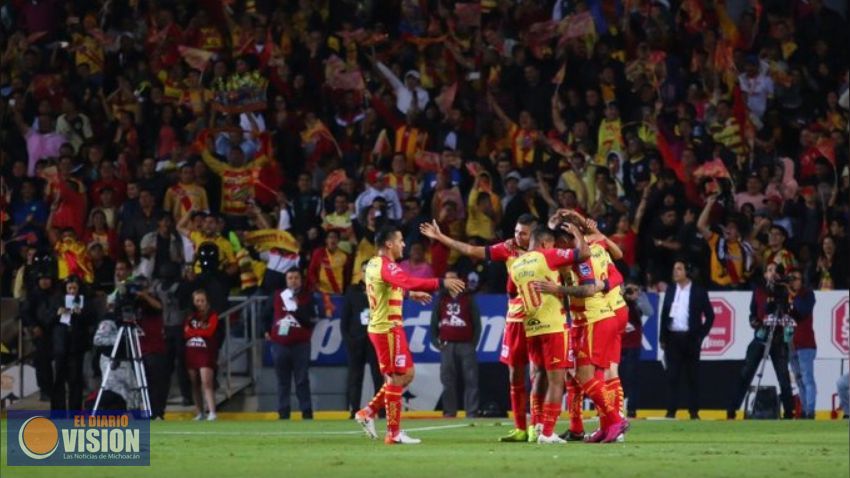 Monarcas corta el vuelo del Águila y se acerca a la Gran Final