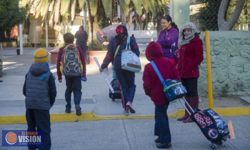 Inicia horario de invierno en escuelas de Educación Básica en Michoacán