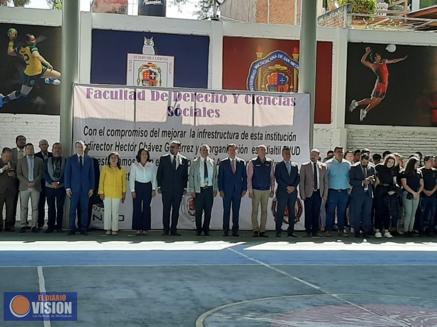 Inauguran techumbre de cancha de usos múltiples en la Facultad de Derecho y Ciencias Sociales 