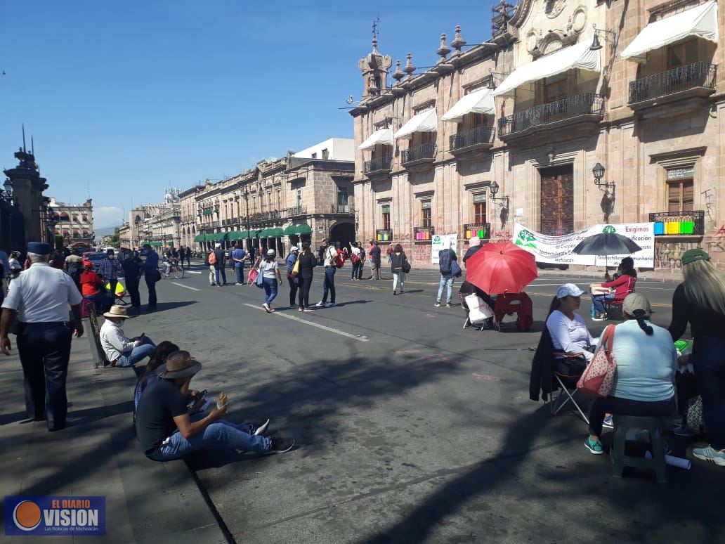 Trabajadores de Telebachillerato, demandan estabilidad laboral 